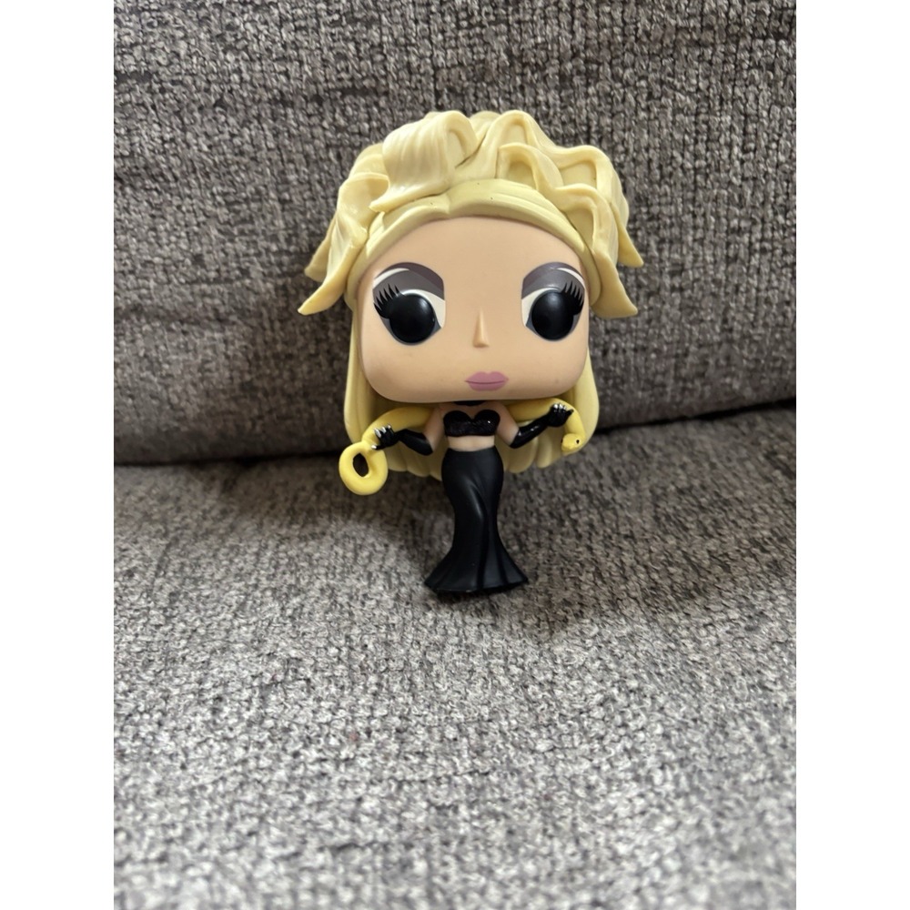 Funko Pop! Vinyl: Drag Queens - Alaska - Hot Topic (Exclusive) #2 - Out Of Box